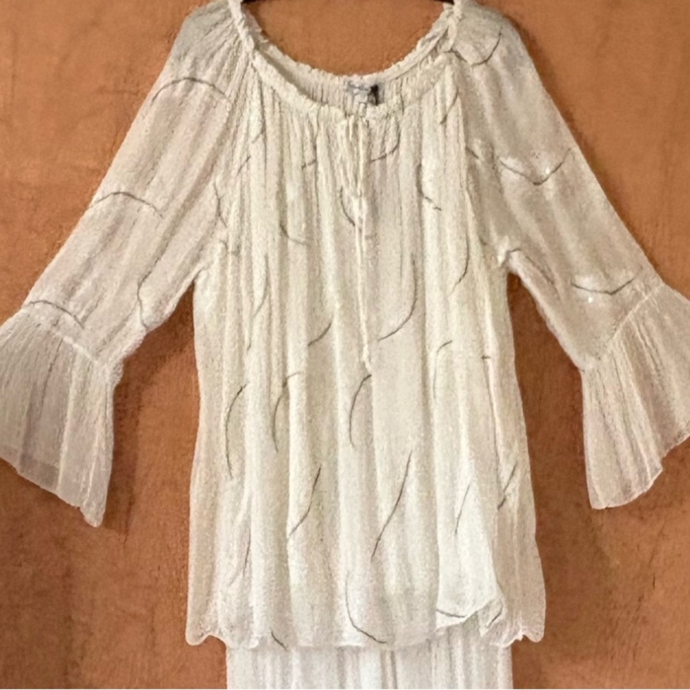 Italian 2-piece flowy ivory Top/Pant Set fit for a beach wedding, guest … - Picture 15 of 16